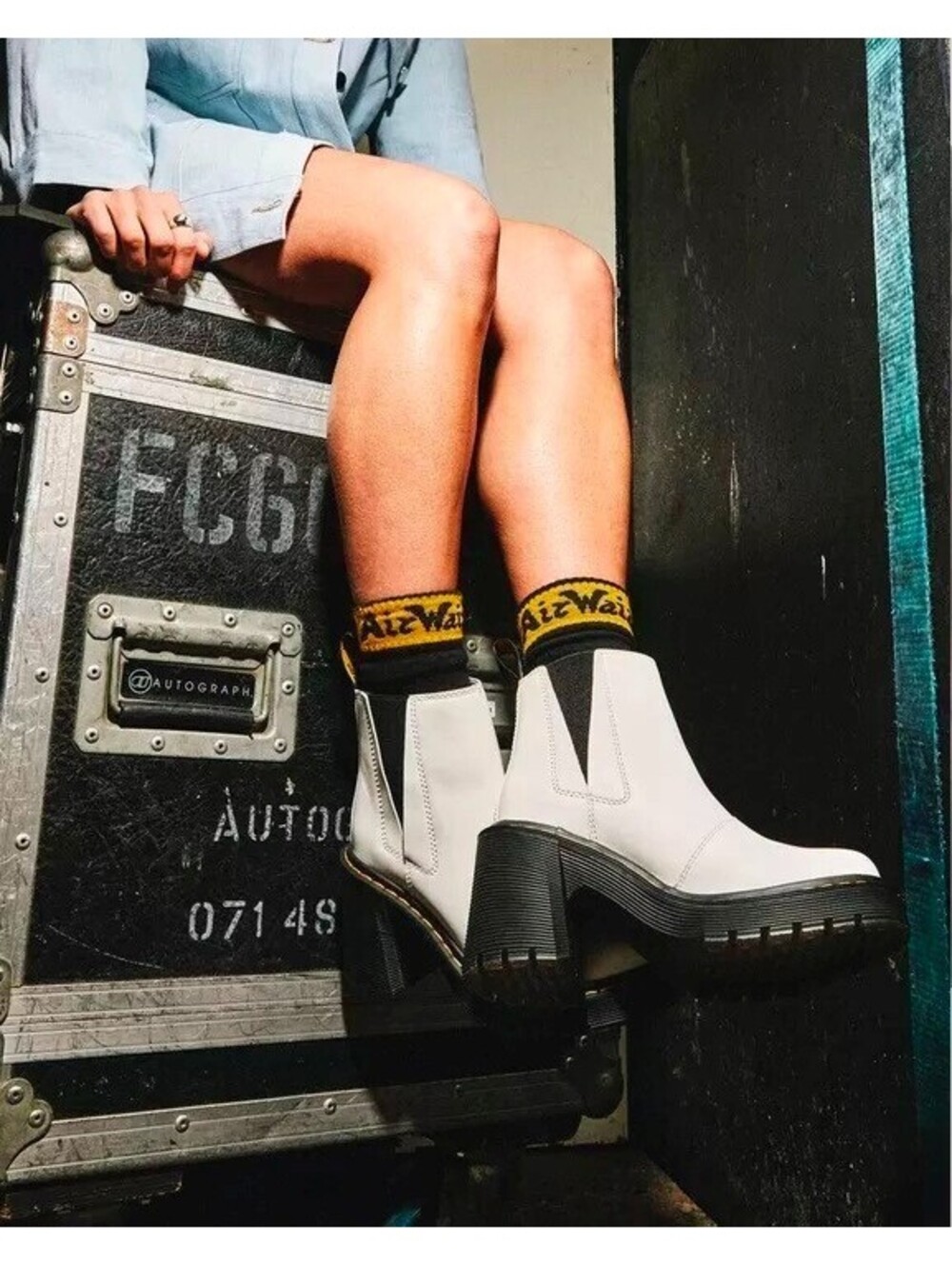 Doc Martens Spence White Sendal Leather Chelsea Boots Chunky Heeled Ankle 7 38